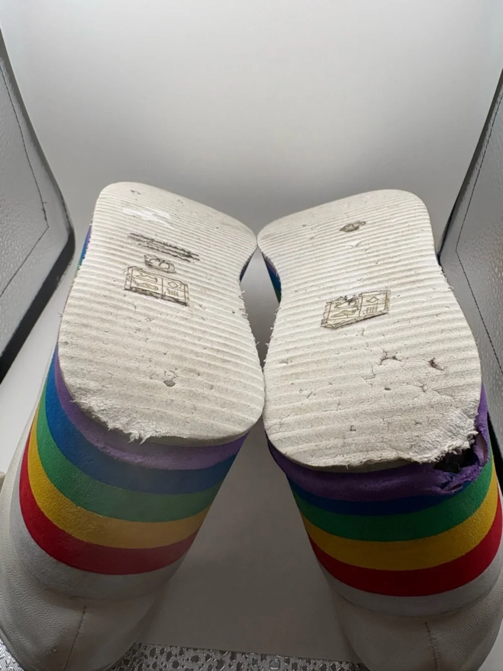 Hot Topic White With Rainbow Sole Platform Sneakers‎